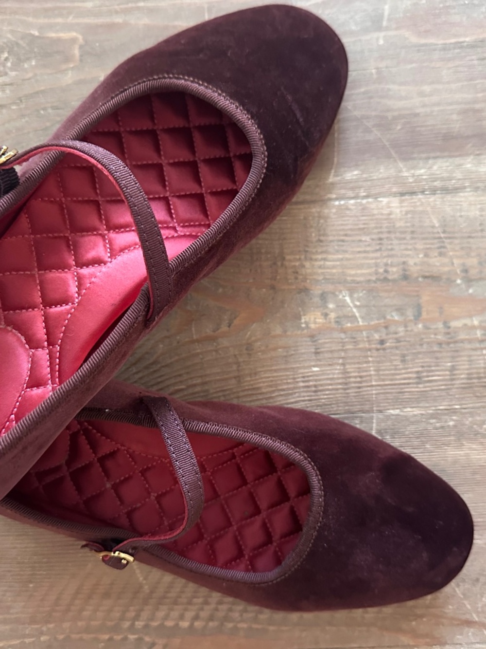 Birdies Velvet MaryJane's Burgundy Flats Size 8.5 Quilted Comfort